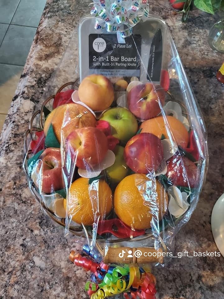 Fruit Baskets | Cooper's Gift Baskets LLC